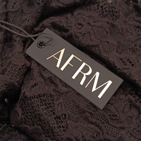 NWT, AFRM Zadie Texture Lace Crop Top in Noir - Picture 6 of 9